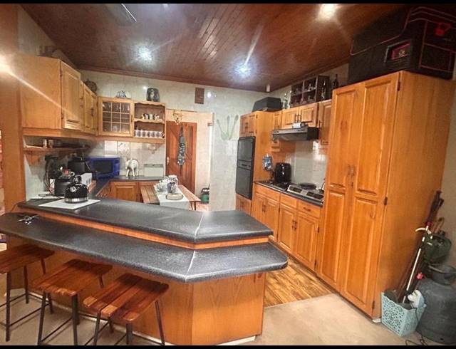 3 BEDROOM TOWNHOUSE FOR SALE IN STANDERTON CENTRAL